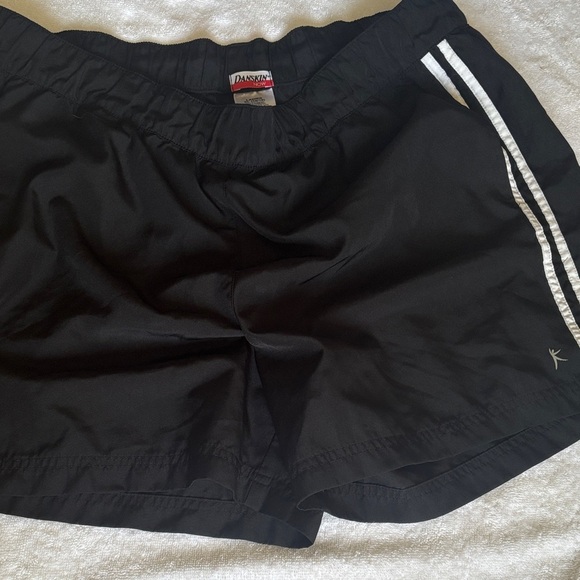 Danskin Black Stripes - Picture 2 of 5